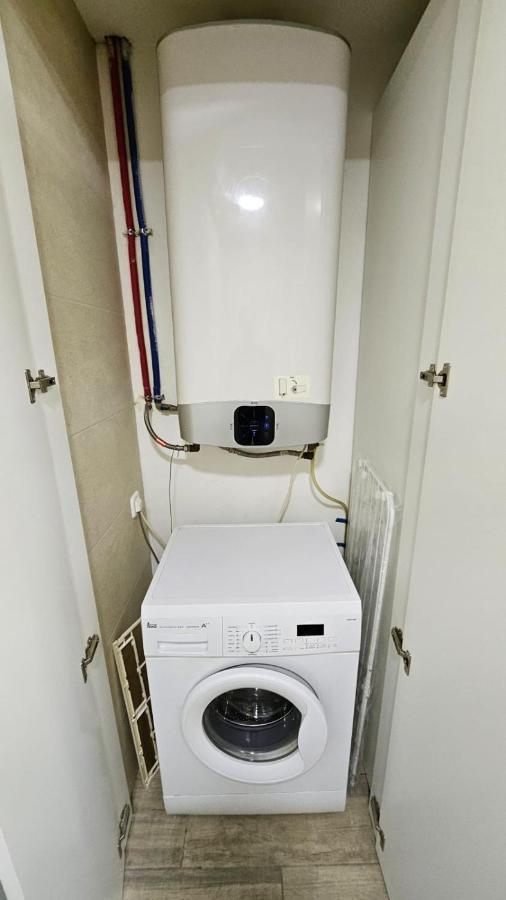 Luminoso Apartamento 6 Personas Pueblo Nuevo Madrid Exterior foto